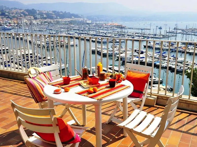 Residence Pierre & Vacances Le Port Bandol 2*,  Frankrike